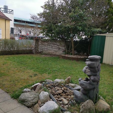 Gute Laune Mit Terrasse Und Garten Zentral FDH Buitenkant foto