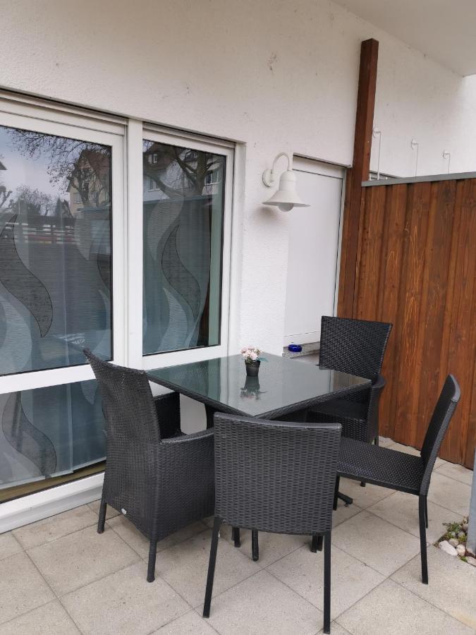 Gute Laune Mit Terrasse Und Garten Zentral FDH Buitenkant foto